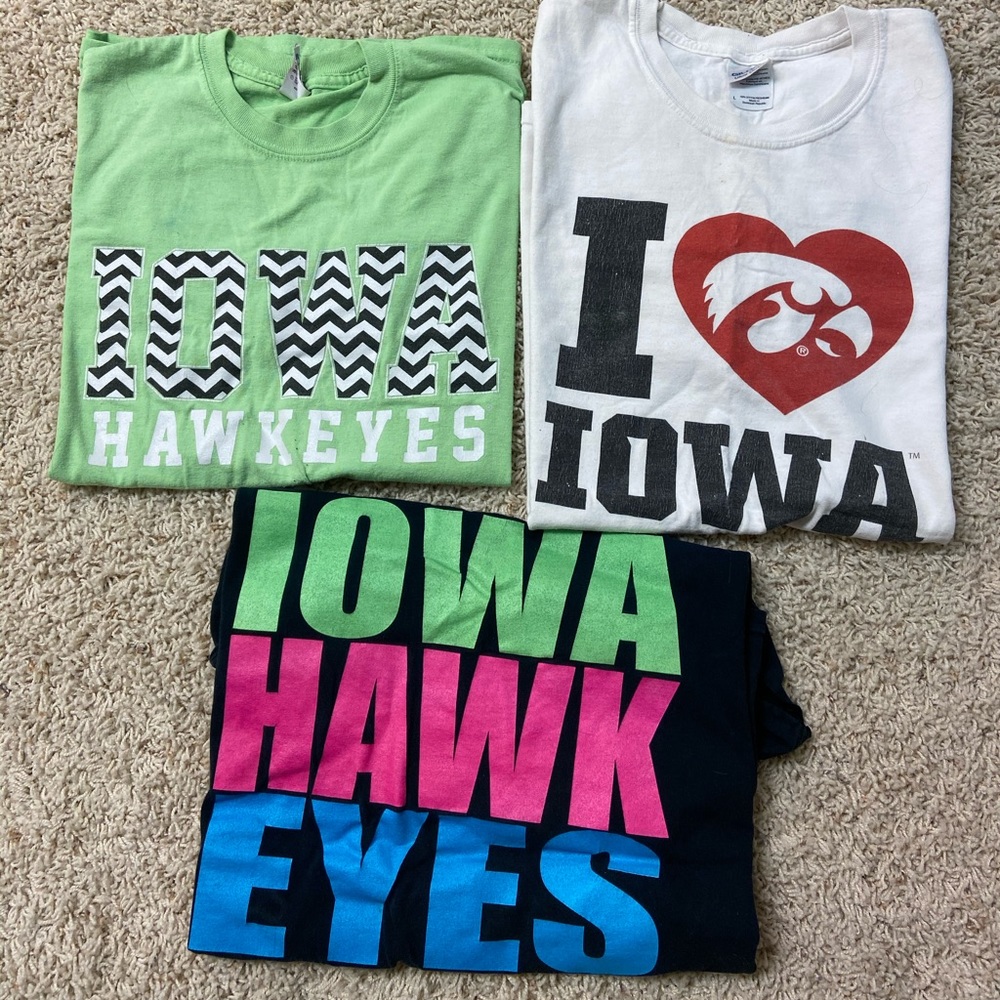 Iowa Hawkeye T-shirt bundle